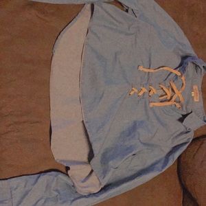 Long sleeve crop top